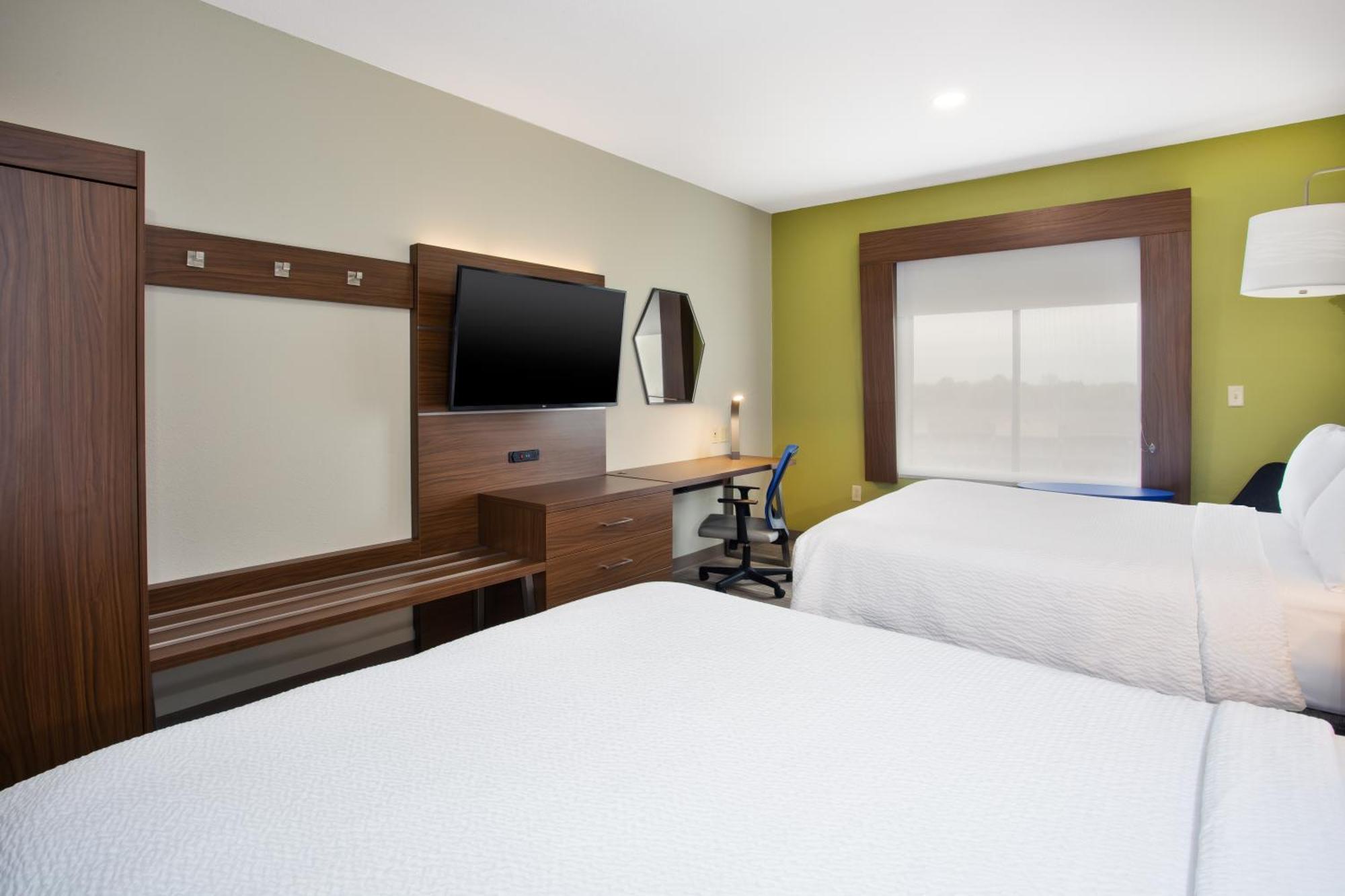 Standard Room Two Queen Beds