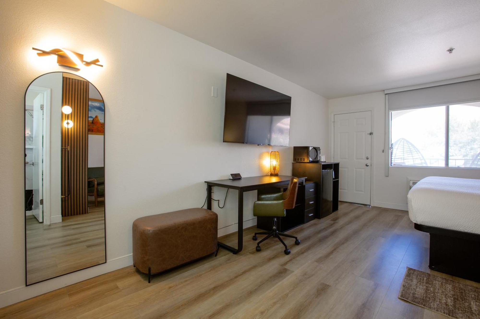 King Room Mountain View